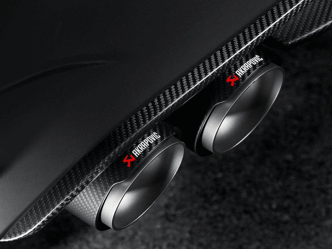 Ensemble de sorties d’échappement carbone ou en Titane Akrapovic pour BMW F80 M3/M4 F82/83 — image 3