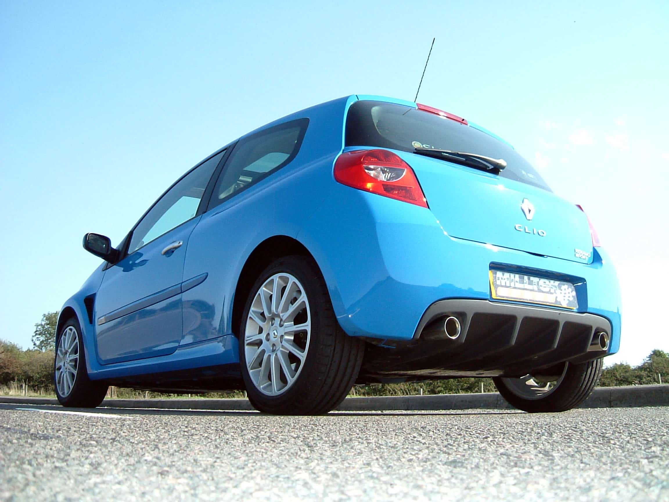 Catback Milltek Renault Clio 3 RS Phase 1 (197cv)-(2006-2009)-version non résonnée (plus fort) — image 3