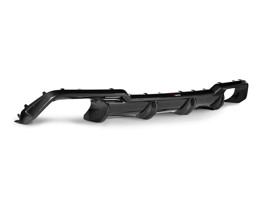 Diffuseur arrière en fibre de carbone Akrapovic pour BMW F91/92/93 BMW M8 / M8 Competition et grand coupé — image 1