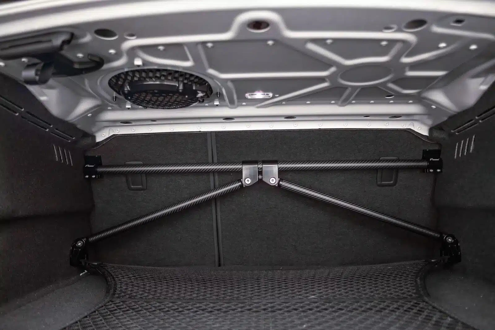 Barre arrière carbone Racingline pour Audi S3 8V et RS3 8V / RS3 8Y-VWR8130S3-SEDAN ou VWR8130S3 — image 5