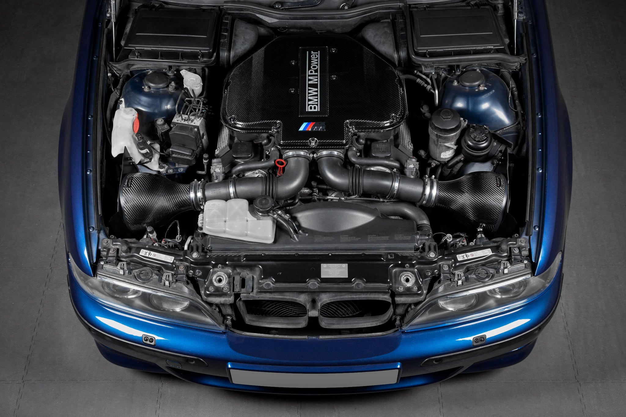Plenum carbone Eventuri pour BMW M5 E39 et Z8 moteur S62 — image 2