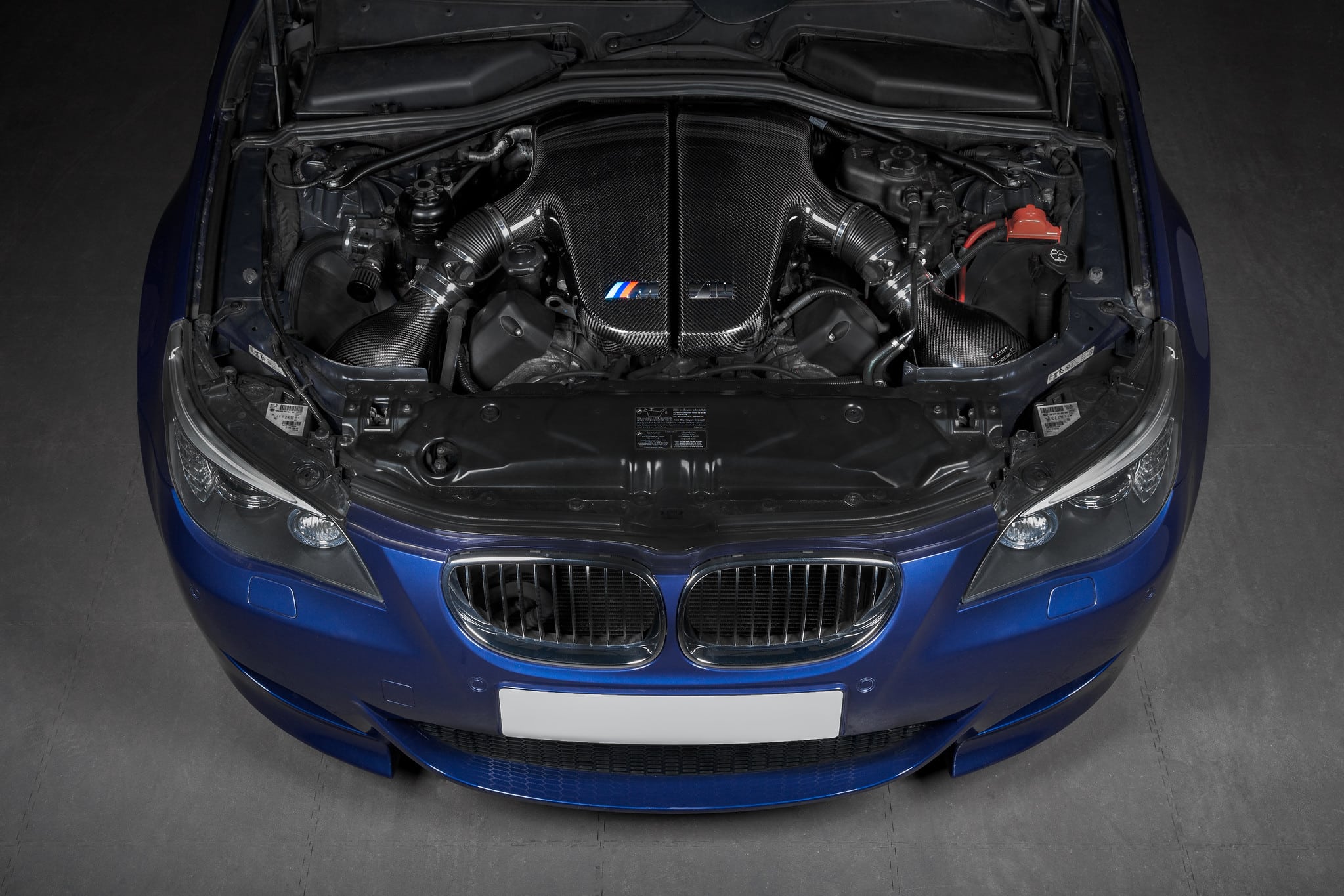 Collecteur d’admission carbone Eventuri pour BMW M5 E6x M5/M6 — image 3