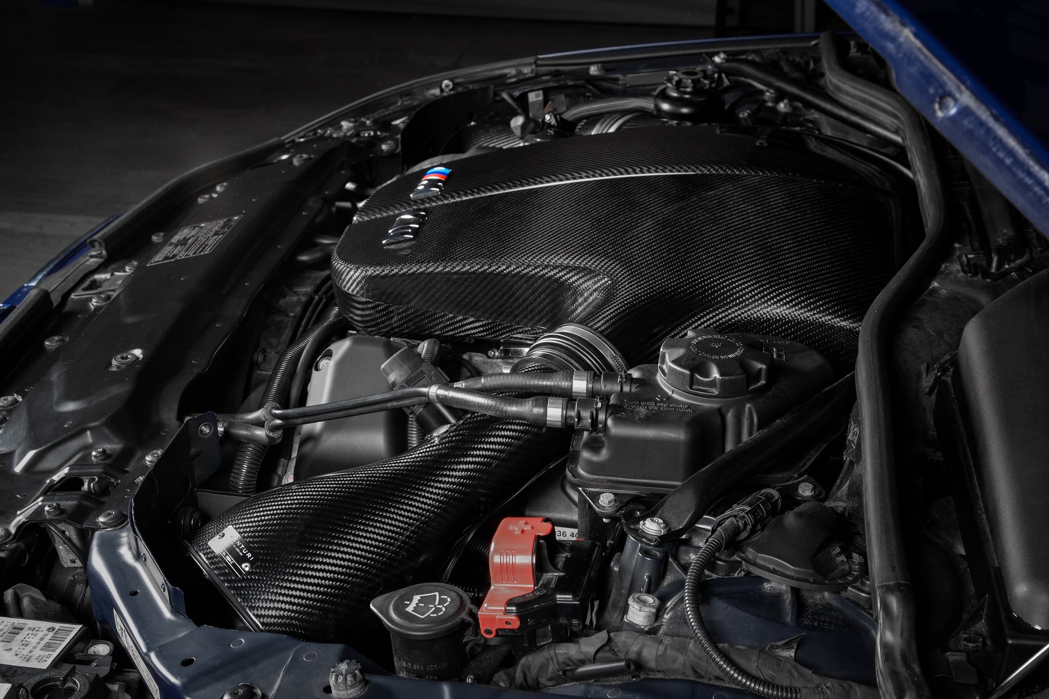 Admission carbone Eventuri pour BMW E60 M5 / E63 M6 — image 8