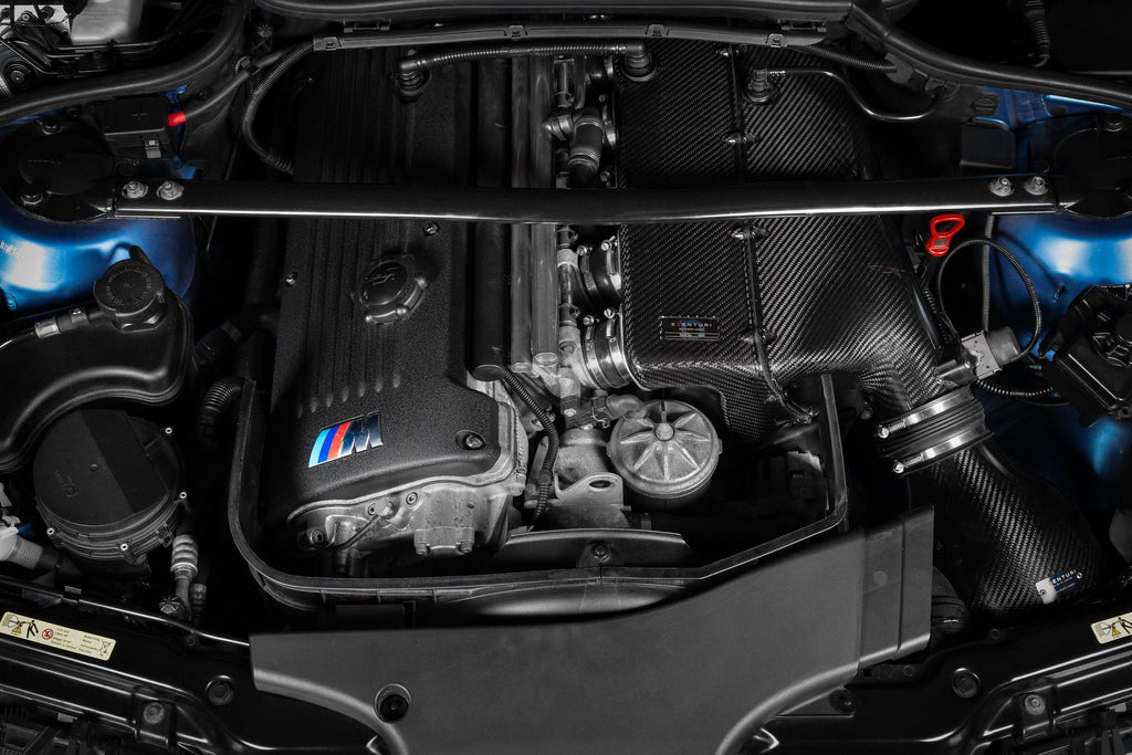 Collecteur d’admission avec boite à air carbone Eventuri pour BMW M3 E46-Référence EVE-E46ABX-CF-INT — image 4