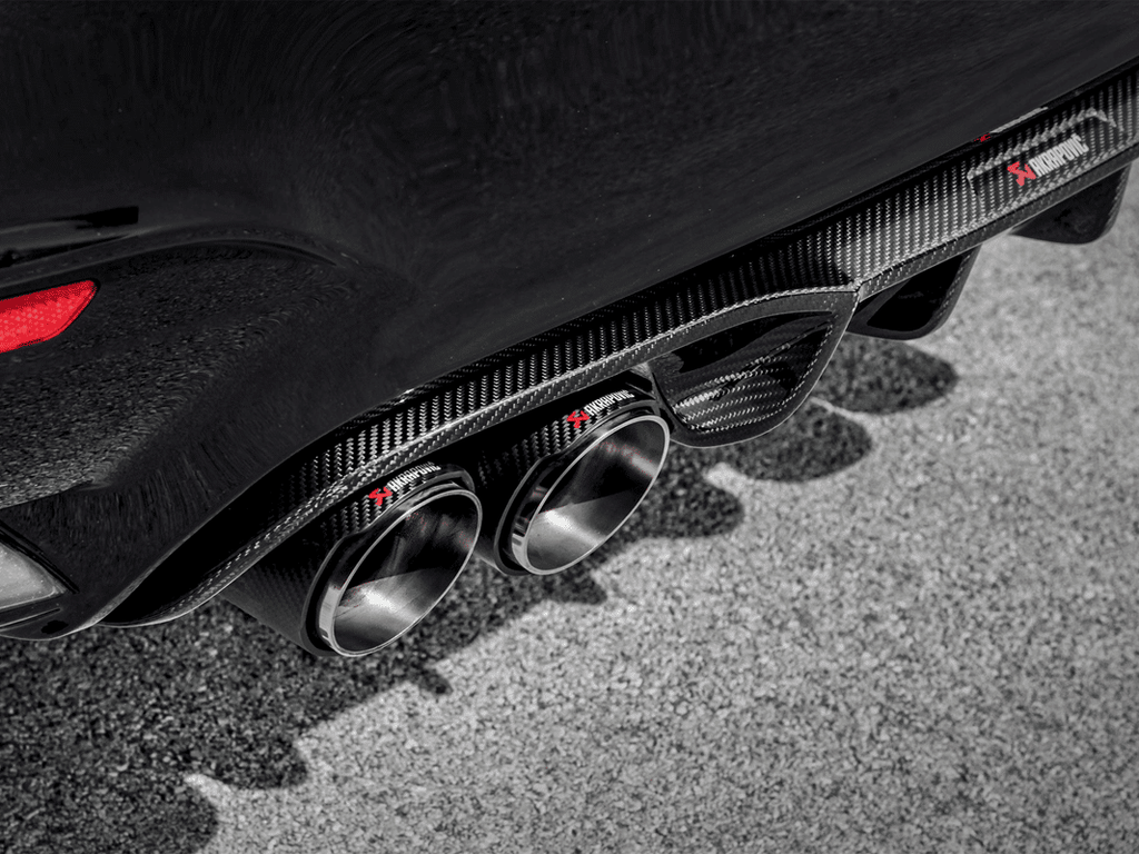 Diffuseur arrière carbone Akrapovic pour BMW M3 F80 et M4 F82/83 — image 5