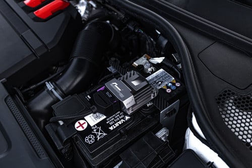 Boitier additionnel Racingline OEM+ pour Golf 8 GTI / Octavia Nx VRs — image 2