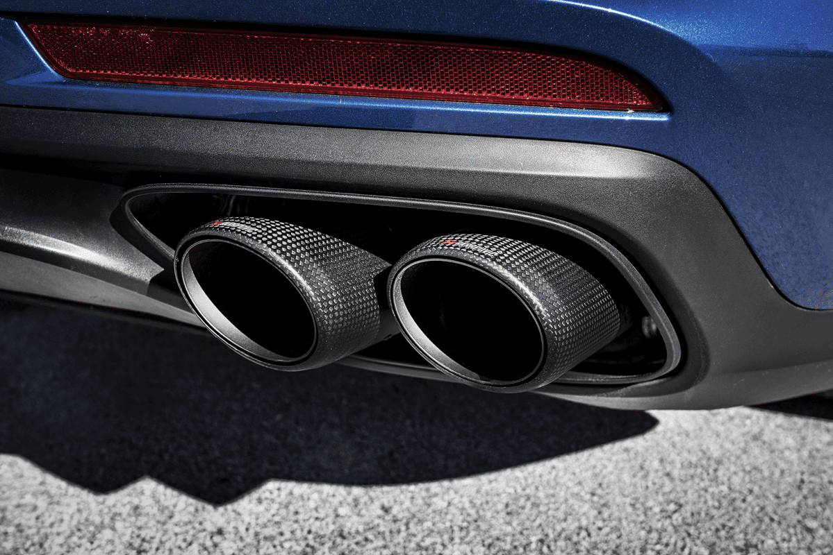 Ensemble d’embouts d’échappement carbone Akrapovic pour Porsche Panamera Turbo S E-Hybrid / Sport Turismo (971) et Panamera GTS / Sport Turismo (971) — image 2