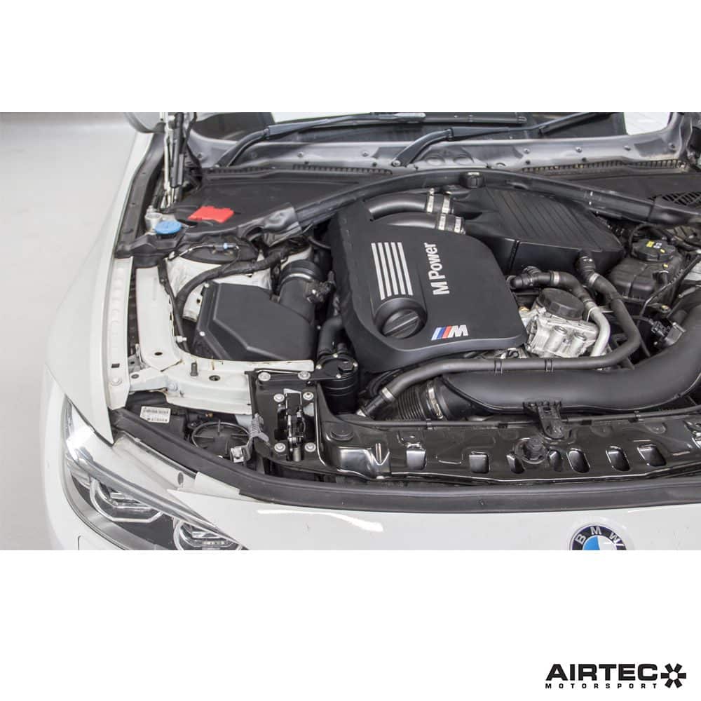 Récupérateur de liquide de refroidissement AIRTEC Motorsport pour BMW M2 Compètition, M3/F80 et M4/F82 — image 6