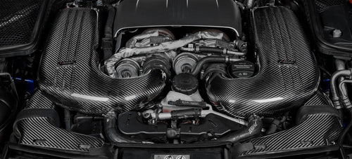 Admission carbone Eventuri pour Mercedes C63 AMG W205 — image 1