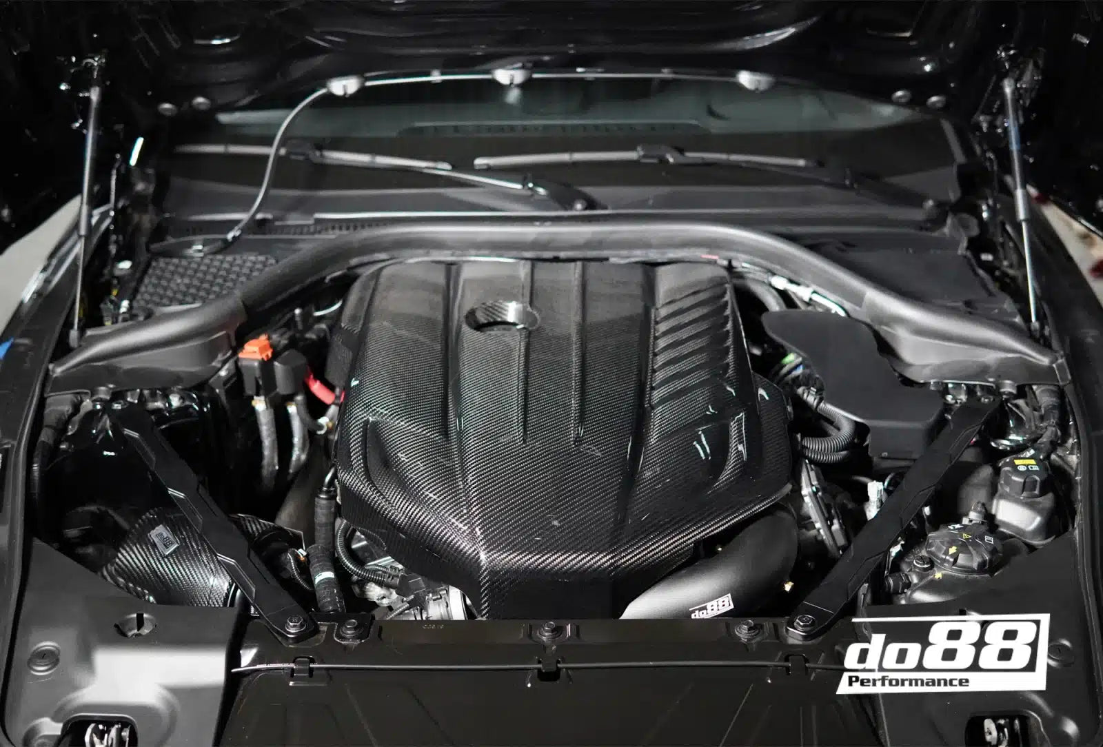 Cache moteur carbone Do88 , Toyota GR Supra A90 (B58) — image 4