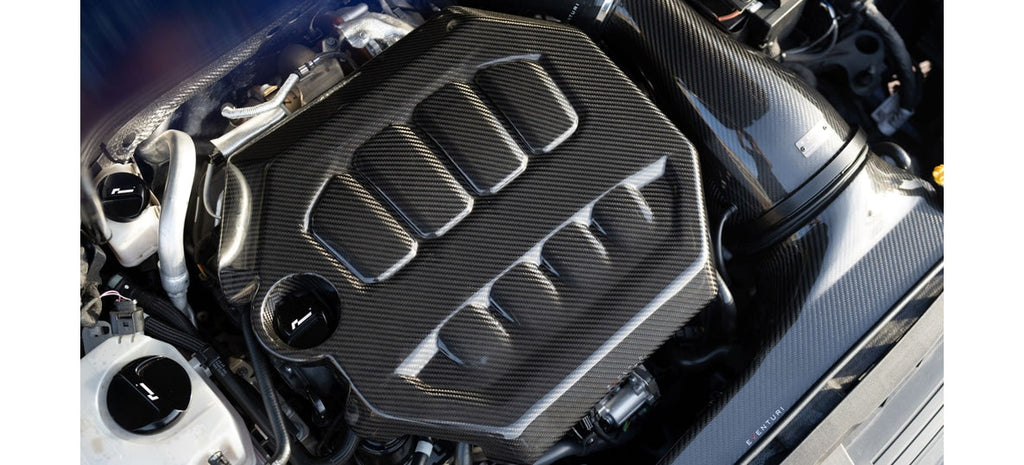 Cache moteur carbone Eventuri pour VW Golf MK8 — image 6