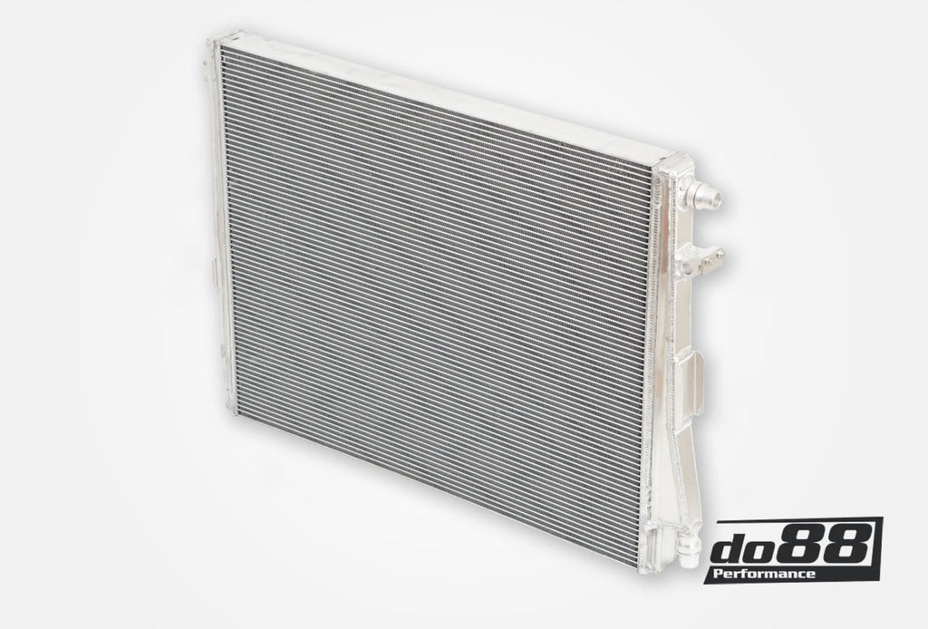 Radiateur de charge frontal DO88 pour BMW M2 M3 M4 G80 G82 G87 (S58) — image 1