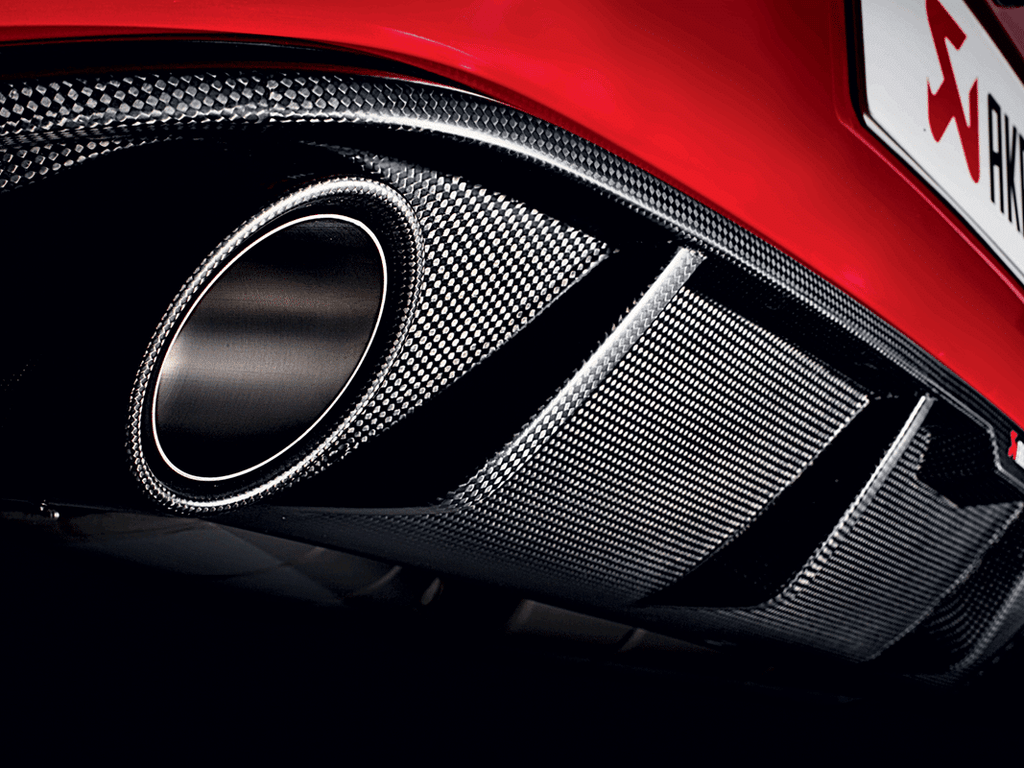 Diffuseur arrière en fibre de carbone Akrapovic pour Volkswagen Golf (VII) GTI — image 3