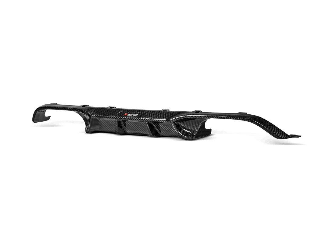 Diffuseur arrière carbone Akrapovic pour BMW M3 F80 et M4 F82/83 — image 2