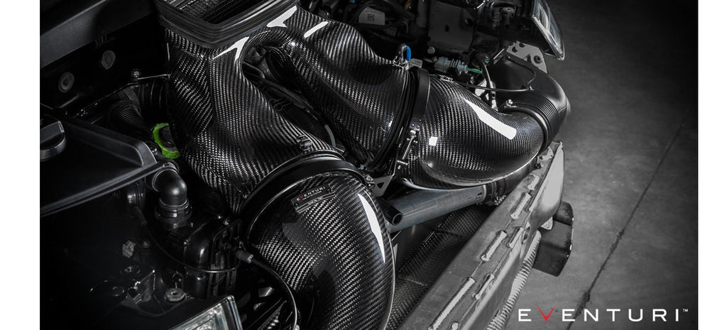 Admission carbone Eventuri pour Porsche 991 Turbo — image 7