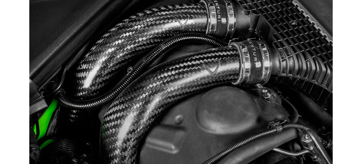Tubes d’entrée de turbo charge pipe carbone Eventuri pour BMW M3 F80 / M4 F8x / M2 Comp F87 — image 2